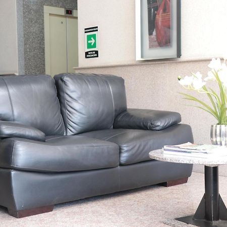 Hoteles Bogota Inn Lago Chico Zona Rosa エクステリア 写真
