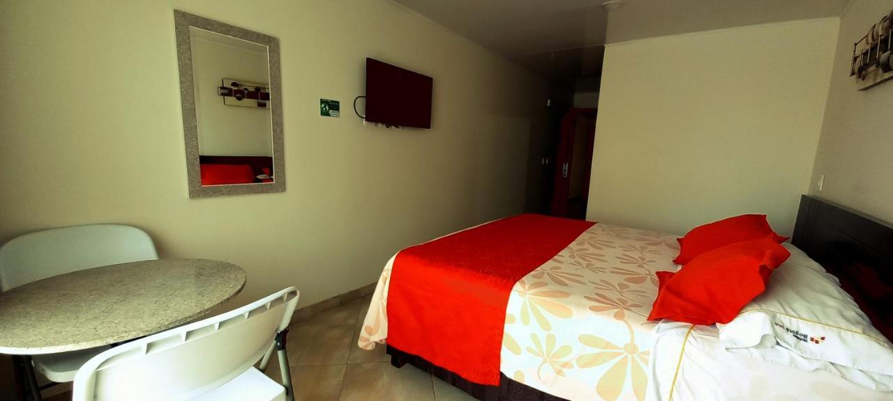 Hoteles Bogota Inn Lago Chico Zona Rosa エクステリア 写真