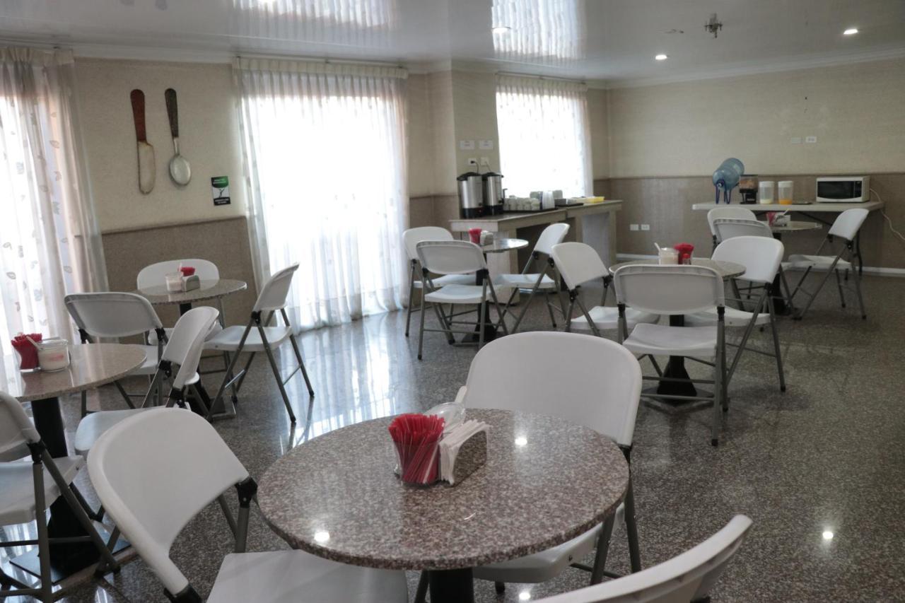 Hoteles Bogota Inn Lago Chico Zona Rosa エクステリア 写真