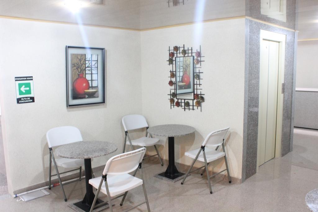 Hoteles Bogota Inn Lago Chico Zona Rosa エクステリア 写真